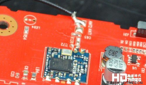 海美迪Q12高清网络机顶盒硬件拆解评测